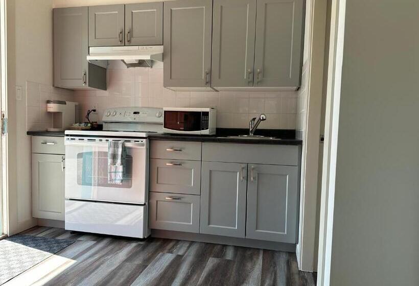 Deluxe Svit Kingsäng, Lakeside Villa & Nordic Spa