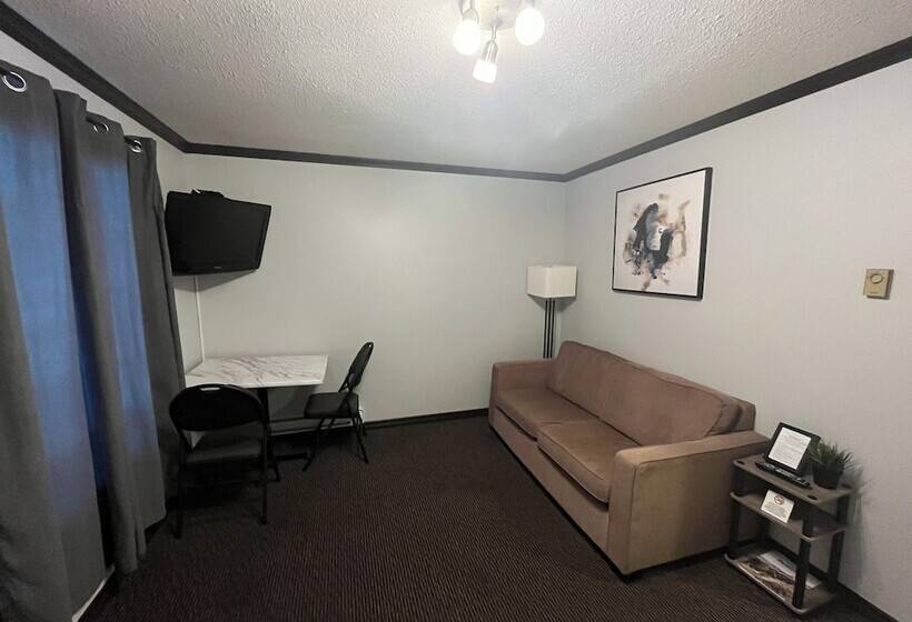 Svit, Lakeside Villa & Nordic Spa