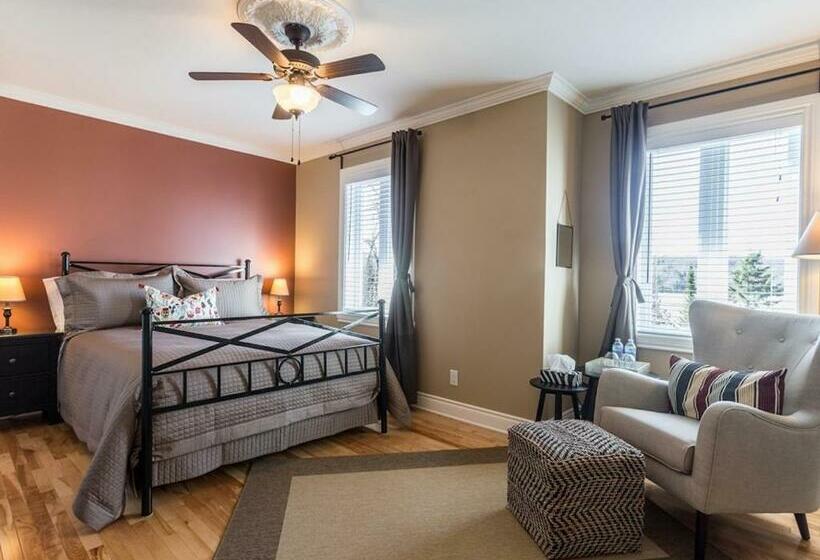 스탠다드 룸, Les Dames Du Lac