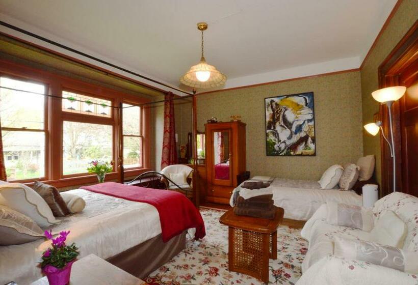 غرفة إقتصادية حمام مشترك, Marketa S Bed And Breakfast