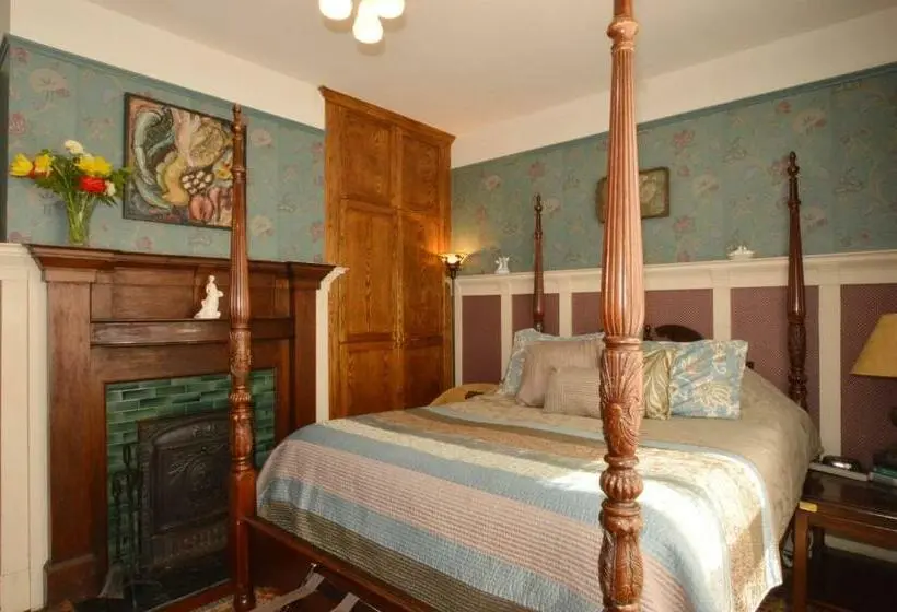 スタンダードルーム, Marketa S Bed And Breakfast