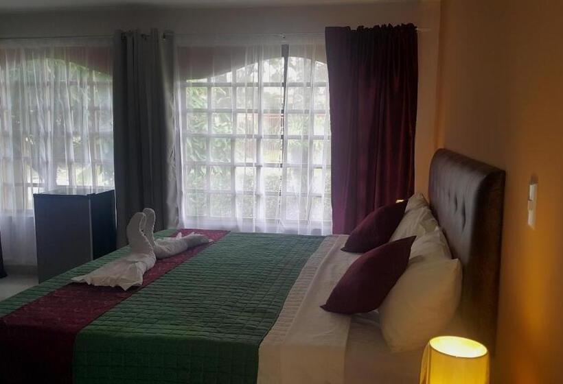 スイート, Portal Colonial