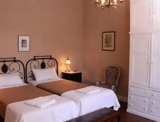 Standard Kolmen Hengen Huone, Posada De La Plaza