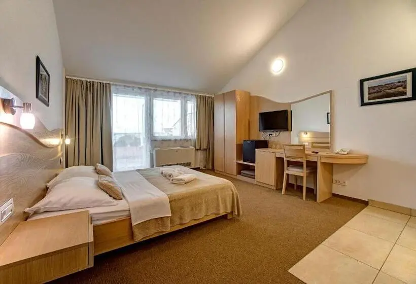 オーシャンビューデラックスルームバルコニー付き, Scala Bed & Breakfast