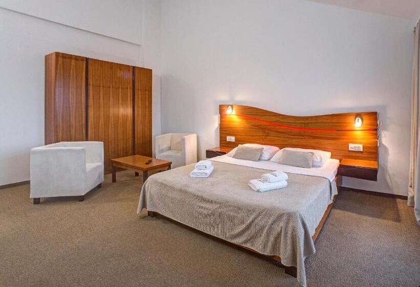 غرفة عائلية مطلّة علي البحر, Scala Bed & Breakfast