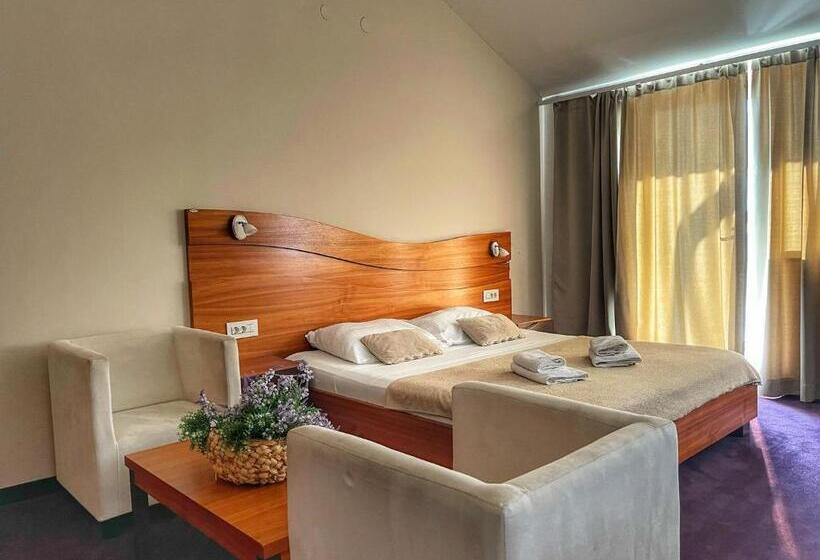 غرفة عائلية مطلّة علي البحر, Scala Bed & Breakfast