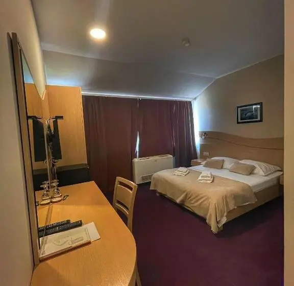 公園の見えるスタンダードルーム, Scala Bed & Breakfast