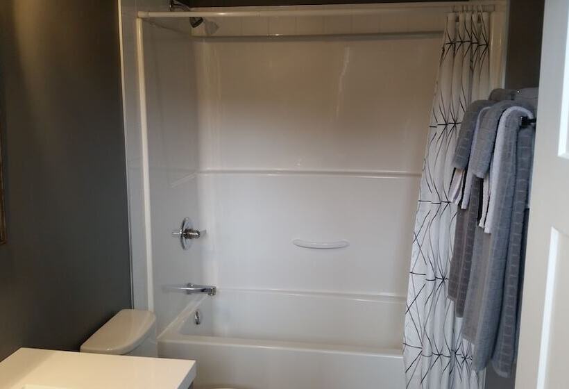 شاليه غرفة نوم واحدة, Stardust Inn And Chalets