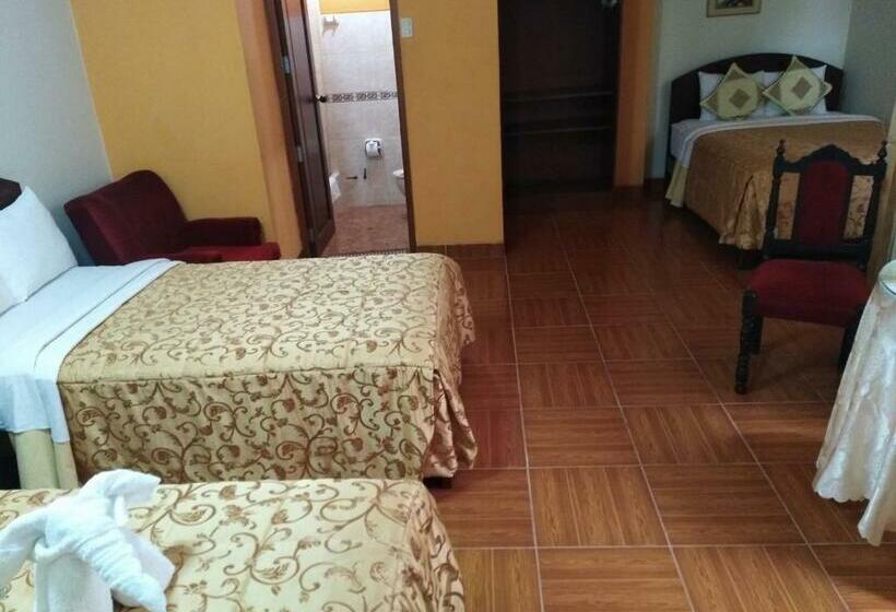 חדר סטנדרט לשלושה, Suite Plaza