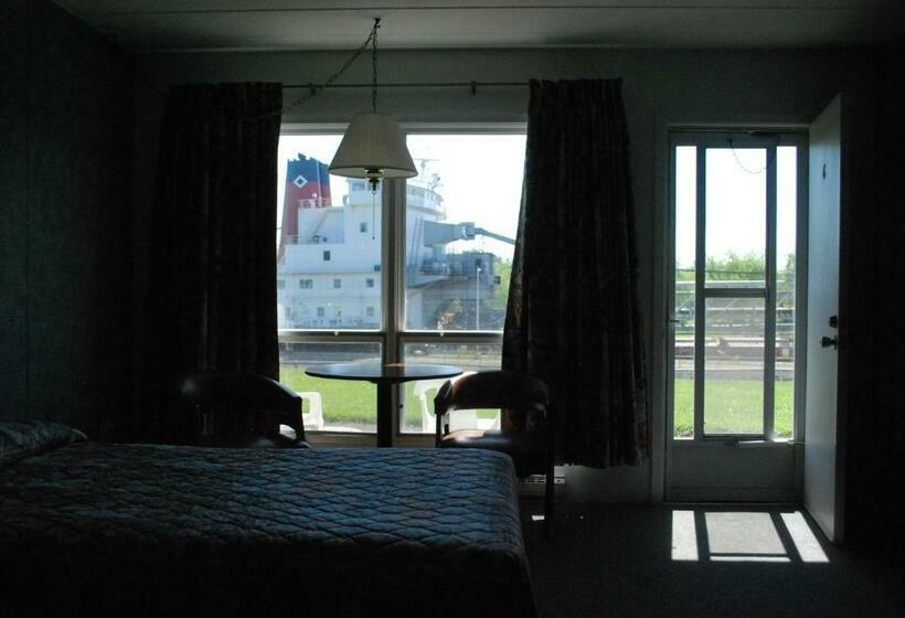 اتاق استاندارد با 2 تخت دوبل, The Inn At Lock Seven