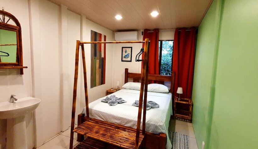 اتاق استاندارد, Tucan