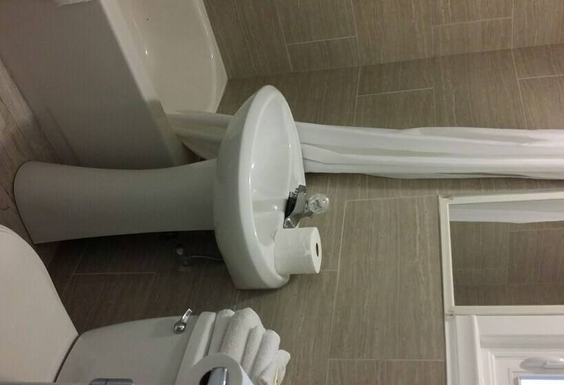 غرفه قياسيه سريرين مزدوجين, Pleasant Manor Motel