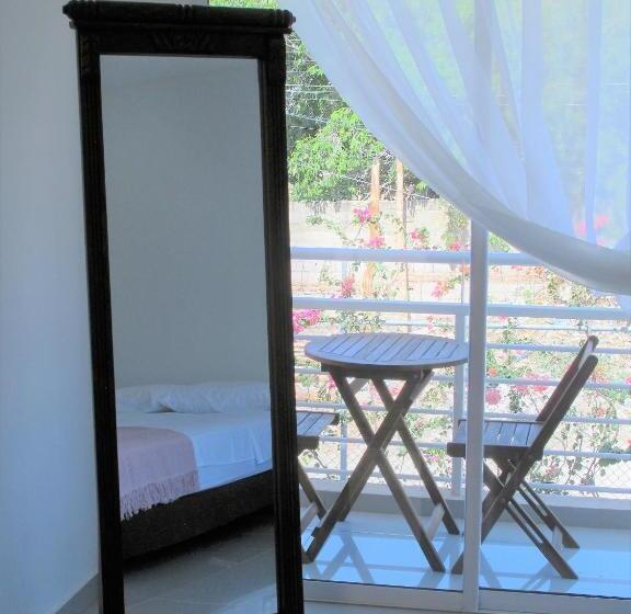 オーシャンビューデラックスルームバルコニー付き, Casa Luna