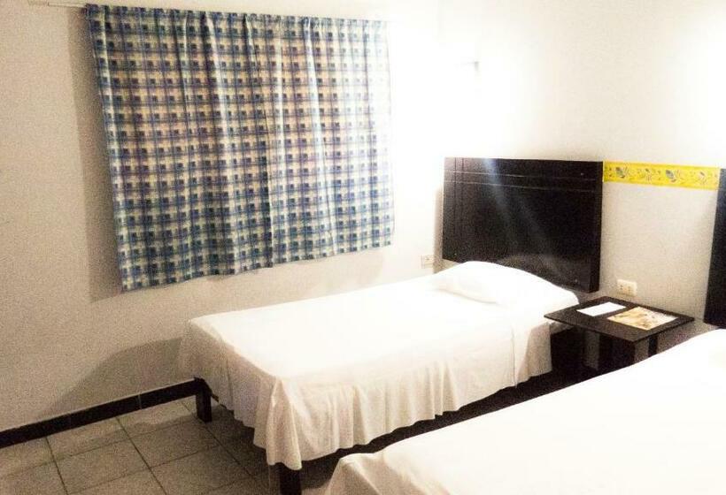 اتاق استاندارد, Jer`s Hostal