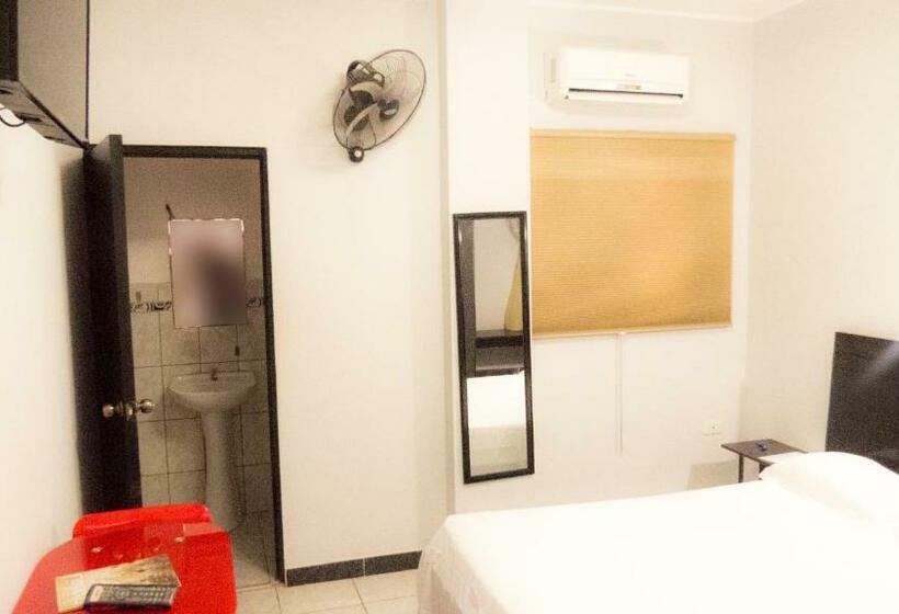 اتاق استاندارد, Jer`s Hostal