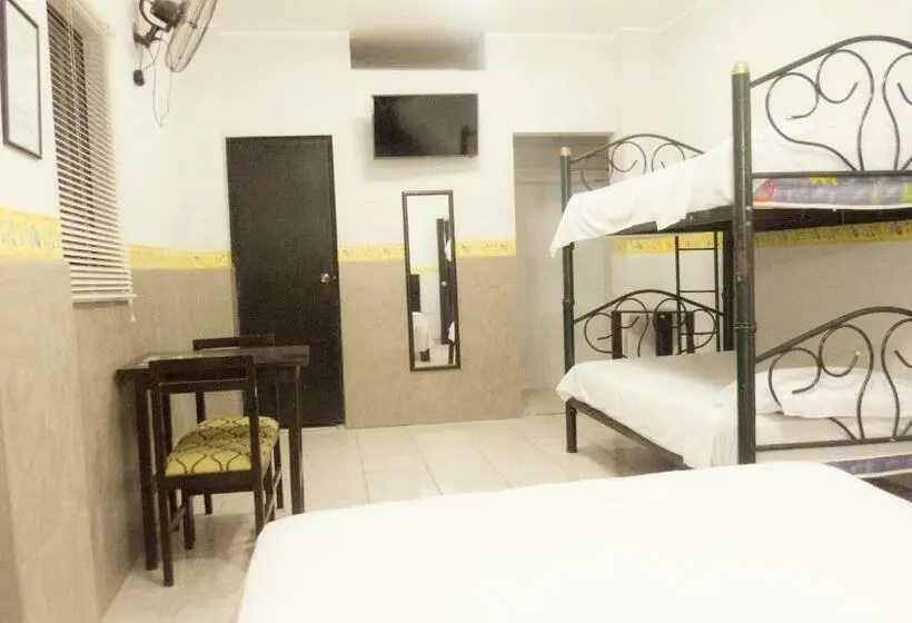 ファミリールーム, Jer`s Hostal