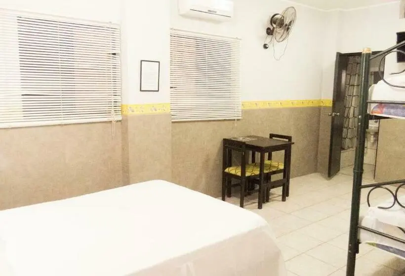 ファミリールーム, Jer`s Hostal