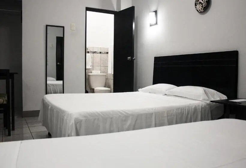 スタンダードトリプルルーム, Jer`s Hostal