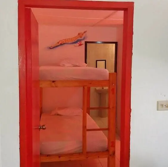 スタンダード４人部屋, Taganga Paradise Hostal Diving