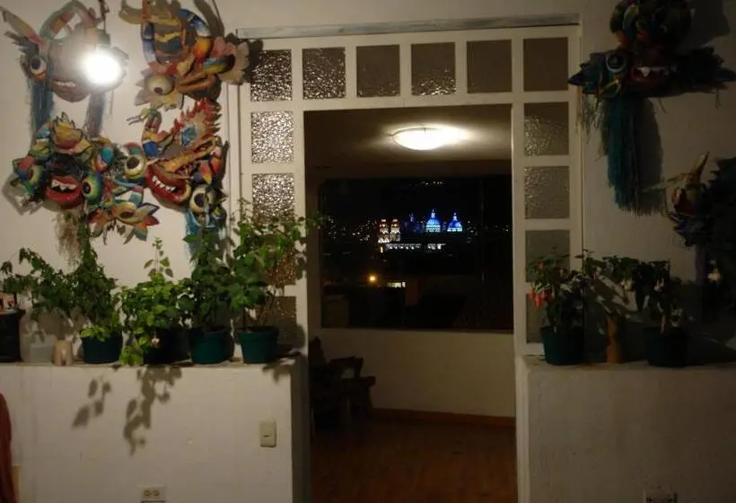 エコノミールーム, Casa Bella Vista