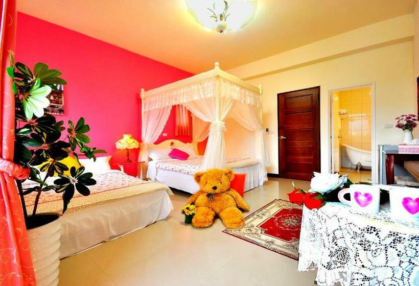 اتاق استاندارد چهار تخته, Happy Orange Homestay