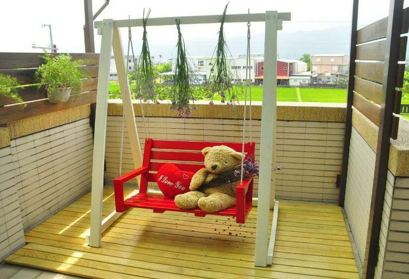 اتاق استاندارد, Happy Orange Homestay
