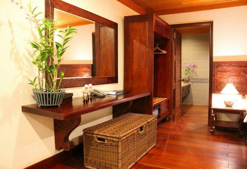 اتاق لوکس, Blue Shell Resort