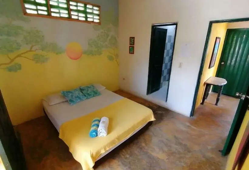 バルコニー付きスタンダードルーム, Hostel Villa Mary