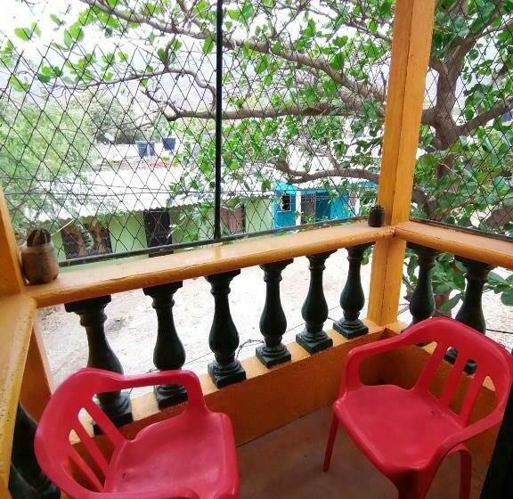 バルコニー付きスタンダードルーム, Hostel Villa Mary