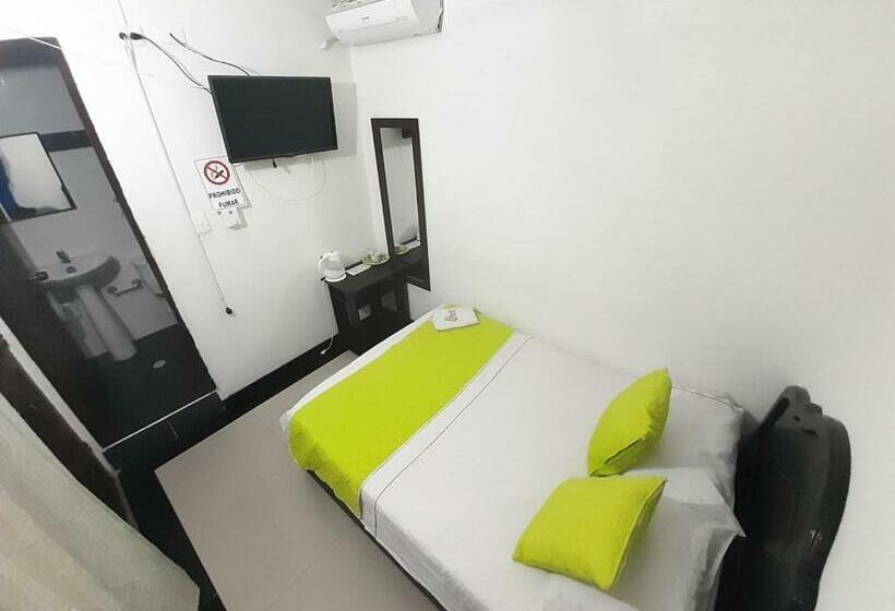 标准间, Arcoiris Girardot