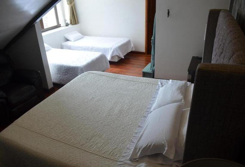 اتاق استاندارد چهار تخته, Azul De La Plaza By Chat Noir