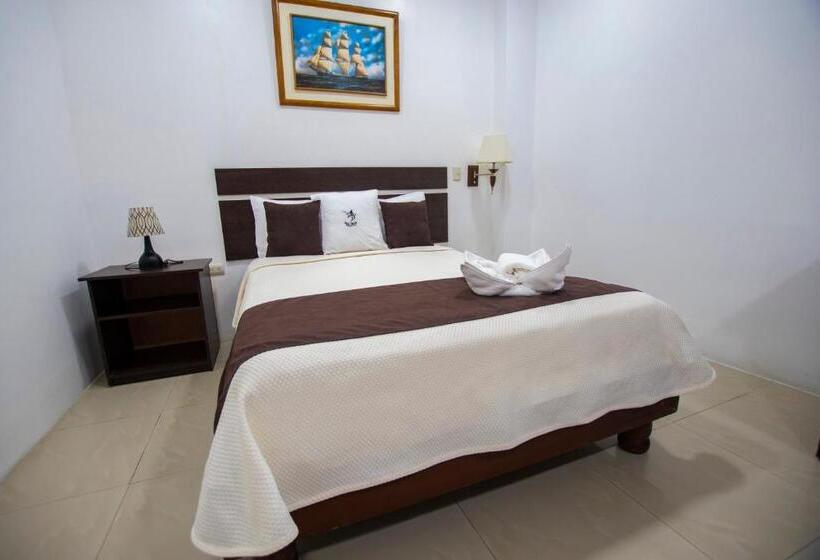 اتاق یک تخته با چشم‌انداز باغ, Blue Marlin