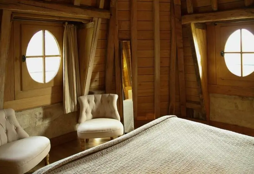 Chambre Prestige, Château De Perreux, The Originals Collection