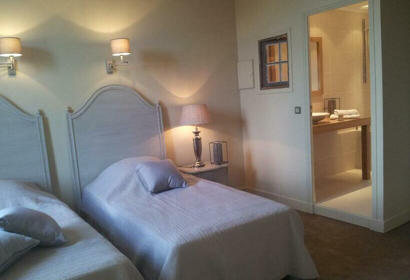 חדר סטנדרט, Château De Perreux, The Originals Collection