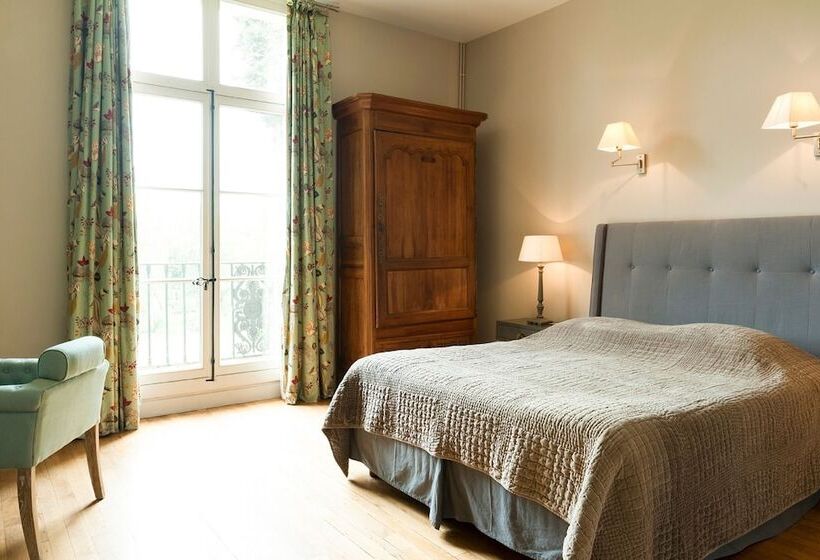 חדר סטנדרט, Château De Perreux, The Originals Collection