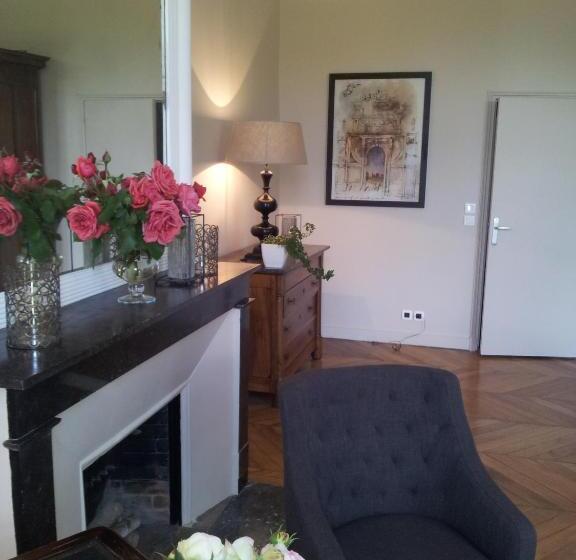 חדר יוקרתי, Château De Perreux, The Originals Collection