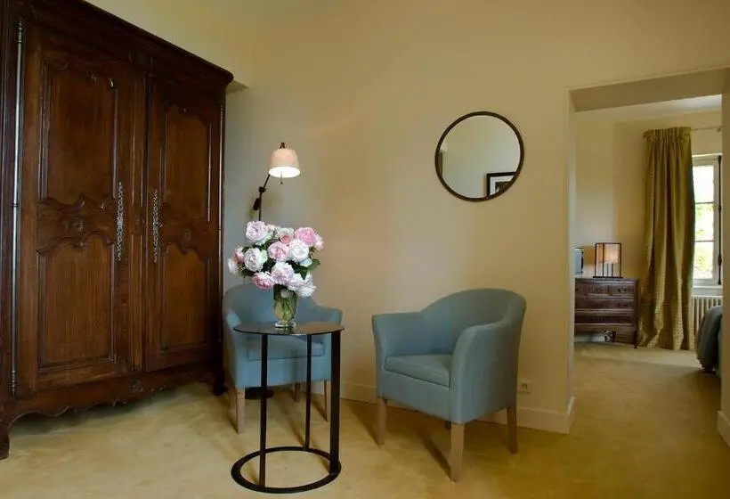 Junior Suite, Château De Perreux, The Originals Collection