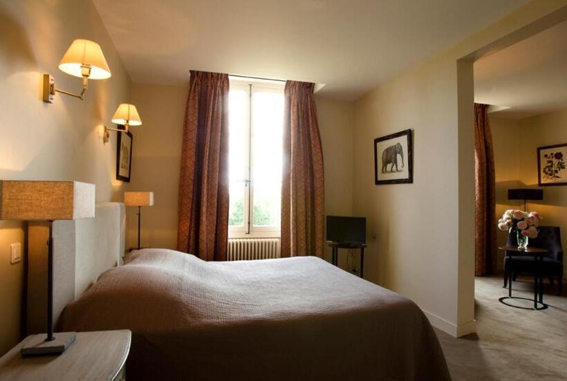 סוויטת ג'וניור, Château De Perreux, The Originals Collection