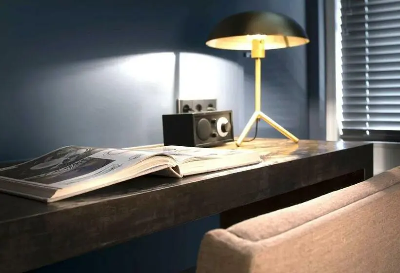 ジュニアスイート, Commune Suites