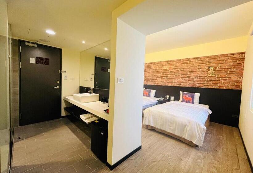 اتاق کلاس بیزنس, Home Rest