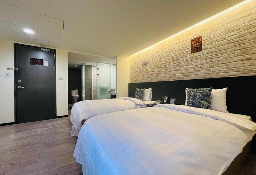 اتاق کلاس بیزنس, Home Rest