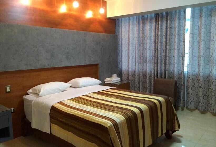 豪华房间, Hostal Gold Star