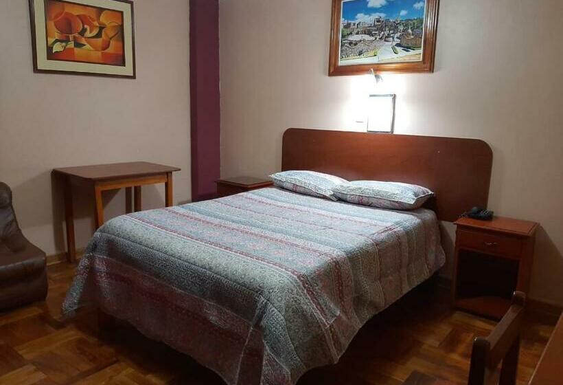 اتاق استاندارد, Las Lomas