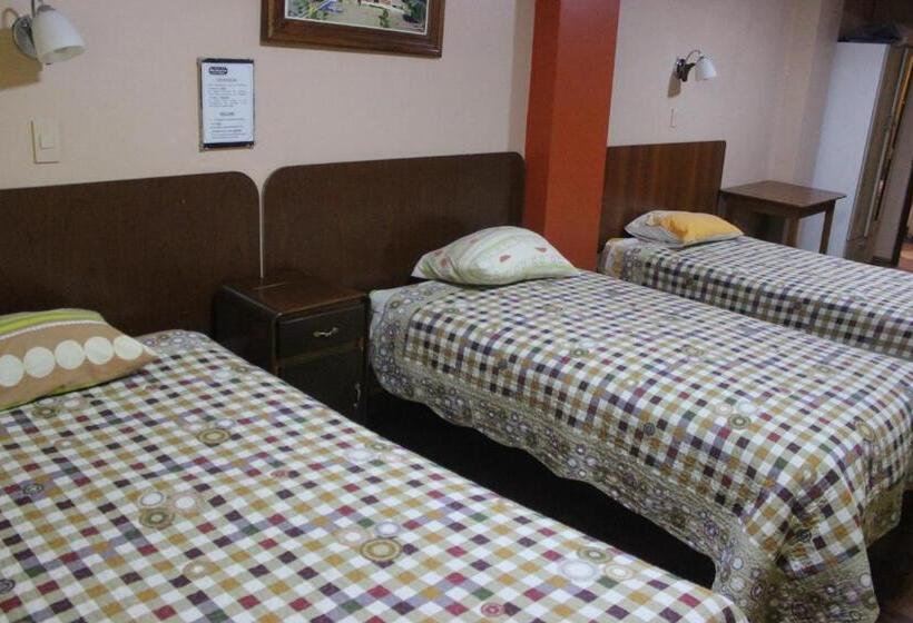 اتاق استاندارد سه نفره, Las Lomas