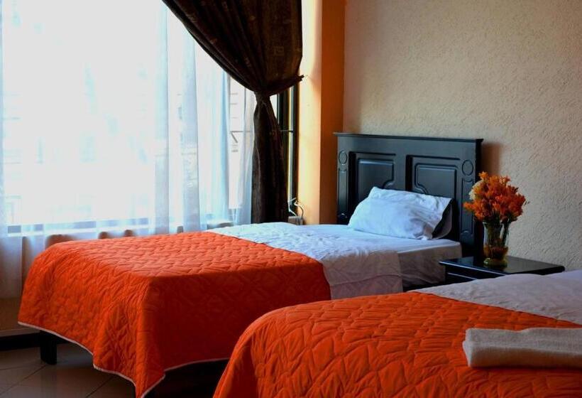 اتاق خانوادگی, Miraflores