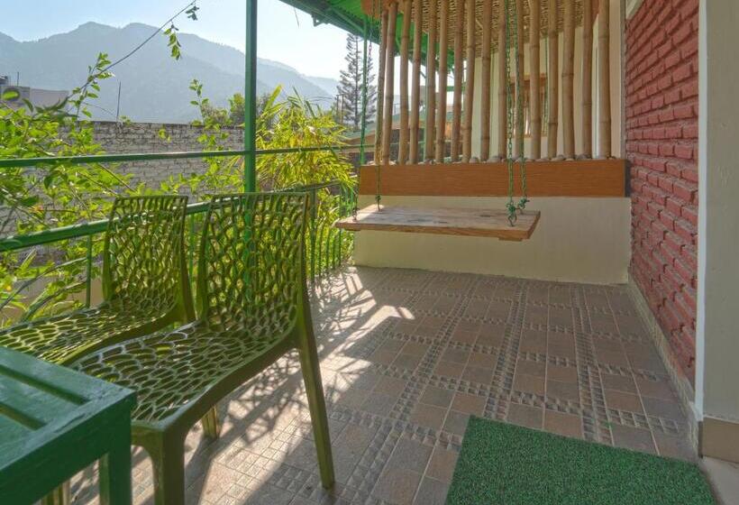 バルコニー付きジュニアスイート, Swiss Cottage And Spa By Salvus