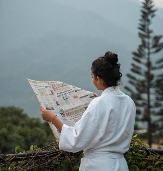 テラス付きデラックスルーム, Swiss Cottage And Spa By Salvus