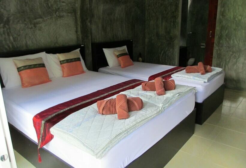 스탠다드 트리플 룸, Real Relax Resort