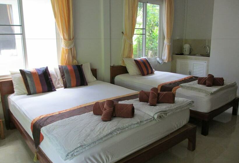 스탠다드 트리플 룸, Real Relax Resort