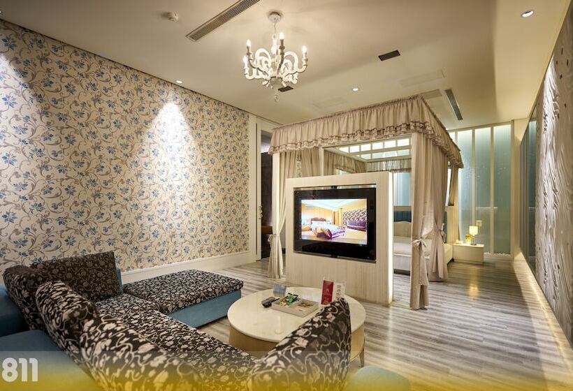 سوییت سوپریور, Wehome Motel